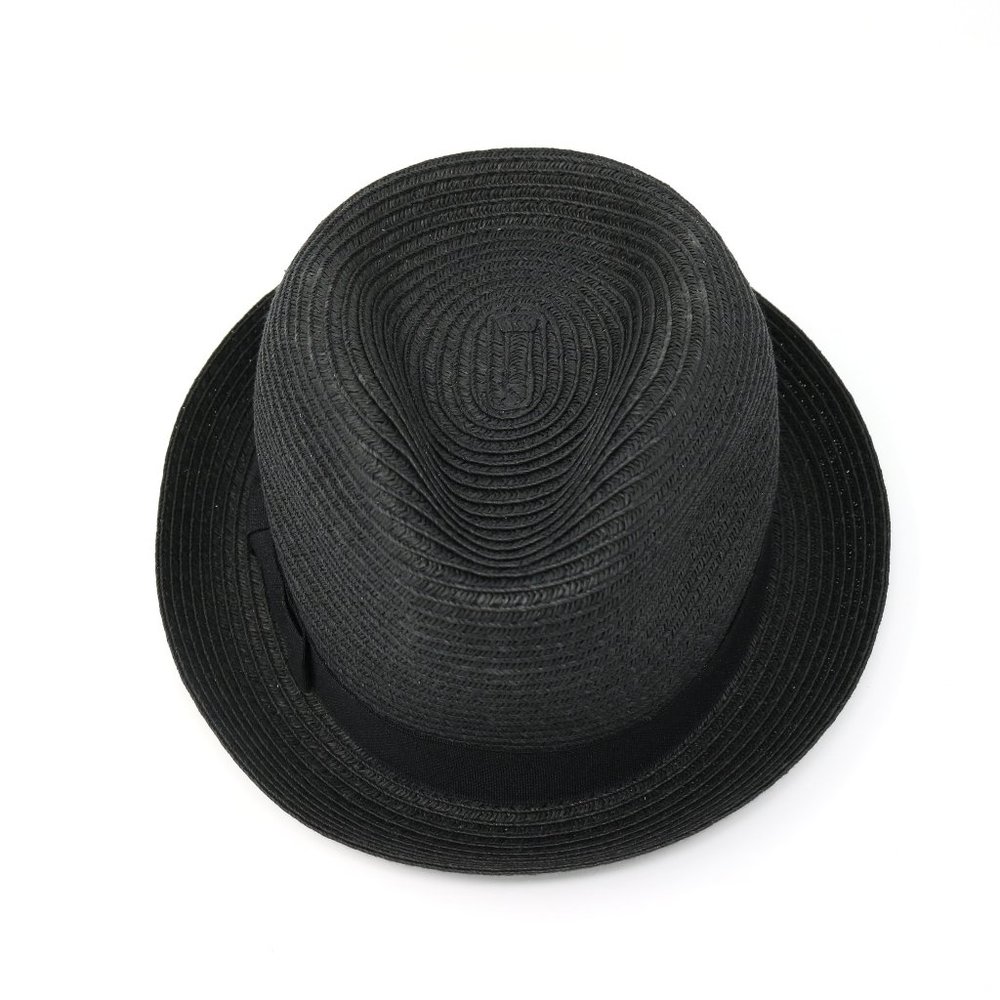 Fedora - Picture 2 of 3